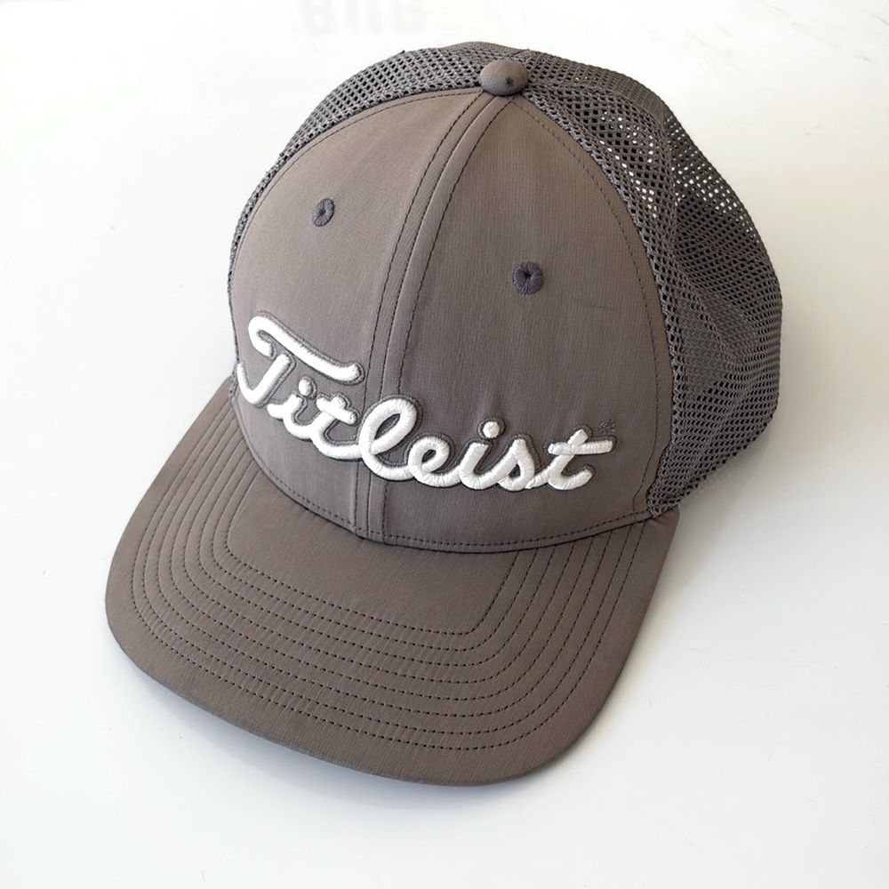 Titleist Snap Back Golf Cap Taupe One Size